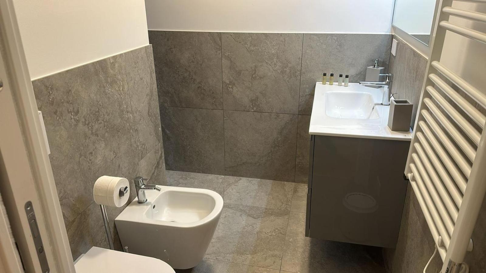 Apartament Number House - Number 20 Mediolan Zewnętrze zdjęcie